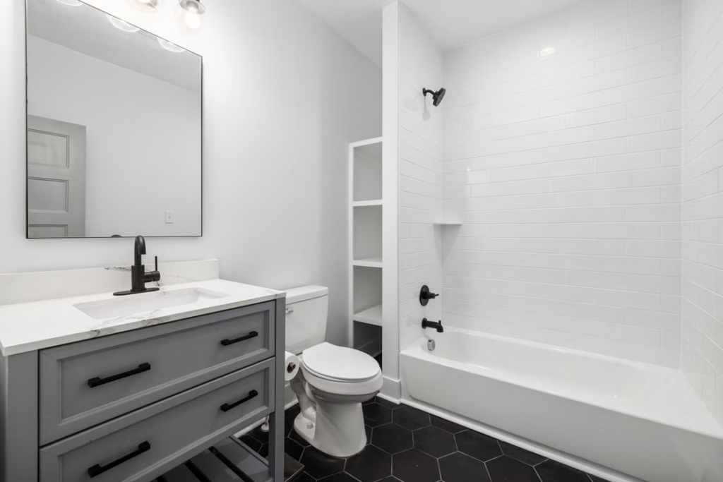 What to Keep and Not to Keep in Bathroom Shelves